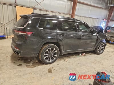 Trzecie zdjęcie samochodu z tyłu: 2023 JEEP GRAND CHEROKEE L OVERLAND VIN:1C4RJKDT4P8861164 - miniatura