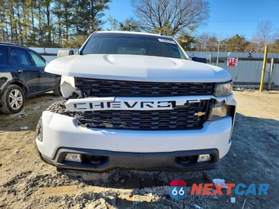 Piąte zdjęcie samochodu w środku: 2021 CHEVROLET SILVERADO K1500 CUSTOM VIN:1GCPYBEK4MZ398151 - miniatura