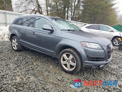 Czwarte zdjęcie samochodu z boku: 2015 AUDI Q7 PREMIUM PLUS VIN:WA1LGAFE2FD017556 - miniatura