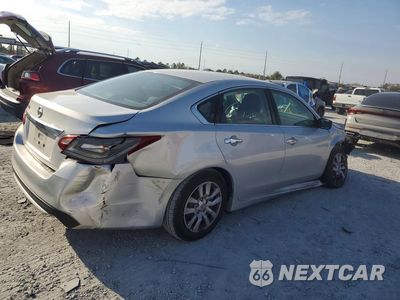 Trzecie zdjęcie samochodu z tyłu: 2018 NISSAN ALTIMA 2.5 S VIN:1N4AL3APXJC117244 - miniatura