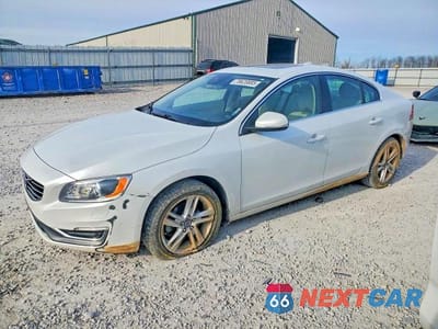2015 VOLVO S60 PLATINUM YV140MFM2F1344879 - główne zdjęcie licytacji z USA - miniatura
