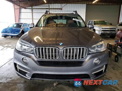 Piąte zdjęcie samochodu w środku: 2016 BMW X5 XDR40E VIN:5UXKT0C53G0S75300 - miniatura