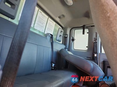 Zdjęcie 10 z 12 samochodu: 2017 FORD F750 SUPER DUTY VIN:1FDNX7AY8HDB04086 - miniatura