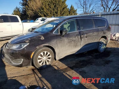 2018 CHRYSLER PACIFICA TOURING PLUS 2C4RC1FG2JR279144 - główne zdjęcie licytacji z USA - miniatura