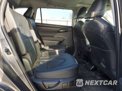 Zdjęcie 11 z 13 samochodu: 2023 TOYOTA HIGHLANDER XLE VIN:5TDKDRAH8PS515678 - miniatura