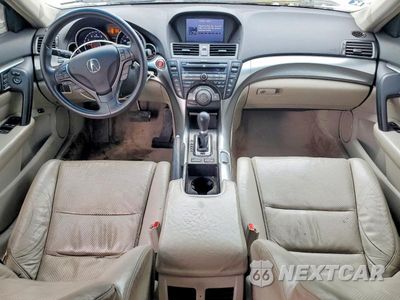 Zdjęcie 8 z 11 samochodu: 2010 ACURA TL VIN:19UUA8F55AA013212 - miniatura