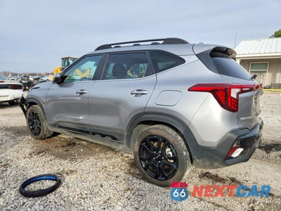 Drugie zdjęcie samochodu z przodu: 2024 KIA SELTOS X LINE VIN:KNDEUCA78R7497715 - miniatura