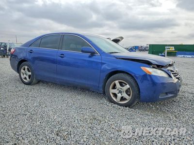 Czwarte zdjęcie samochodu z boku: 2008 TOYOTA CAMRY CE VIN:4T4BE46K38R044025 - miniatura