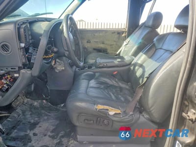 Zdjęcie 7 z 13 samochodu: 2002 CHEVROLET SILVERADO K2500 HEAVY DUTY VIN:1GCHK23G32F197733 - miniatura