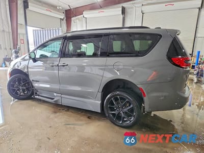 Drugie zdjęcie samochodu z przodu: 2023 CHRYSLER PACIFICA TOURING L VIN:2C4RC1BG3PR537962 - miniatura