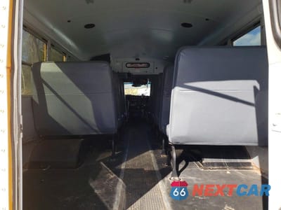 Zdjęcie 10 z 12 samochodu: 2014 CHEVROLET EXPRESS SCHOOL BUS VIN:1GB3G3BG5E1206571 - miniatura
