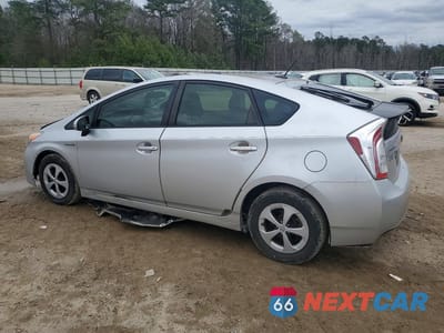 Drugie zdjęcie samochodu z przodu: 2014 TOYOTA PRIUS THREE VIN:JTDKN3DU4E0371839 - miniatura