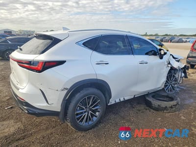 Trzecie zdjęcie samochodu z tyłu: 2025 LEXUS NX 350 PREMIUM VIN:2T2GGCEZ7SC077312 - miniatura