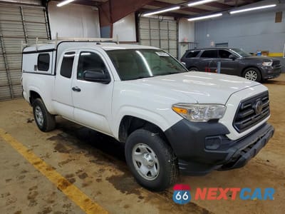 Czwarte zdjęcie samochodu z boku: 2019 TOYOTA TACOMA SR VIN:5TFRX5GNXKX145123 - miniatura