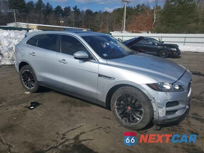 Czwarte zdjęcie samochodu z boku: 2020 JAGUAR F-PACE PRESTIGE VIN:SADCK2GX5LA634493 - miniatura