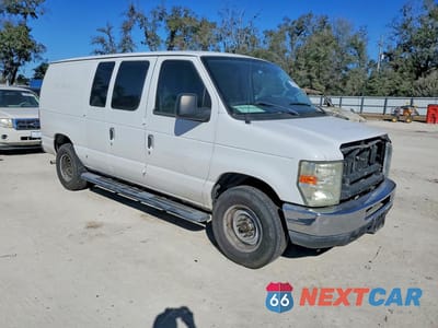Czwarte zdjęcie samochodu z boku: 2010 FORD ECONOLINE E250 VAN VIN:1FTNE2EW1ADA40453 - miniatura