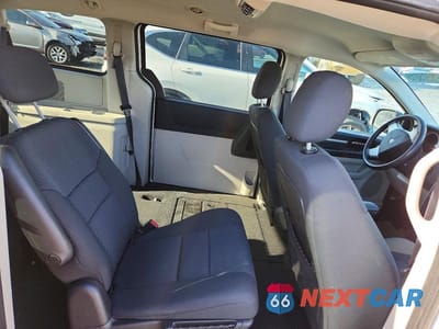 Zdjęcie 11 z 12 samochodu: 2010 DODGE GRAND CARAVAN SE VIN:2D4RN4DE0AR139870 - miniatura