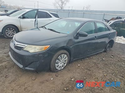 2013 TOYOTA CAMRY HYBRID 4T1BD1FK4DU084412 - główne zdjęcie licytacji z USA - miniatura
