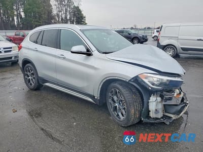 Czwarte zdjęcie samochodu z boku: 2021 BMW X1 SDRIVE28I VIN:WBXJG7C00M5S26555 - miniatura
