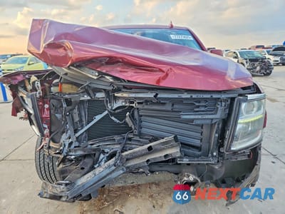 Piąte zdjęcie samochodu w środku: 2020 CHEVROLET TAHOE C1500 LT VIN:1GNSCBKC9LR189029 - miniatura