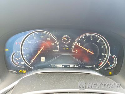 Zdjęcie 9 z 12 samochodu: 2019 BMW 740 I VIN:WBA7E2C56KB217513 - miniatura