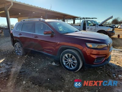 Czwarte zdjęcie samochodu z boku: 2019 JEEP CHEROKEE LATITUDE PLUS VIN:1C4PJLLX8KD313170 - miniatura