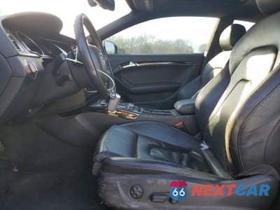 Zdjęcie 7 z 11 samochodu: 2011 AUDI A5 PREMIUM PLUS VIN:WAULFAFR8BA044989 - miniatura