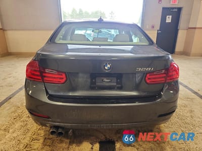 Zdjęcie 6 z 11 samochodu: 2014 BMW 328 I VIN:WBA3A5C58EP601148 - miniatura