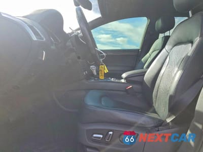 Zdjęcie 7 z 13 samochodu: 2015 AUDI Q7 PRESTIGE VIN:WA1DGAFE9FD010348 - miniatura