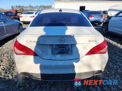 Zdjęcie 6 z 12 samochodu: 2016 MERCEDES-BENZ CLA 250 4MATIC VIN:WDDSJ4GBXGN367138 - miniatura