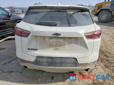 Zdjęcie 6 z 14 samochodu: 2022 CHEVROLET BLAZER 2LT VIN:3GNKBCR43NS159502 - miniatura