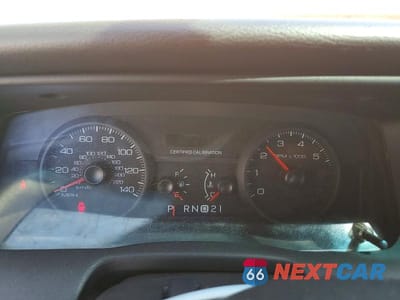 Zdjęcie 12 z 12 samochodu: 2011 FORD CROWN VICTORIA POLICE INTERCEPTOR VIN:2FABP7BV8BX159428 - miniatura