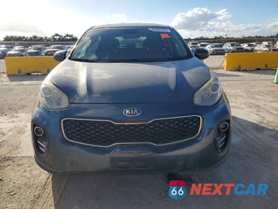 Piąte zdjęcie samochodu w środku: 2018 KIA SPORTAGE LX VIN:KNDPMCAC0J7449927 - miniatura