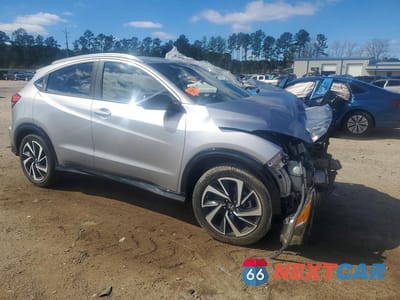Czwarte zdjęcie samochodu z boku: 2019 HONDA HR-V SPORT VIN:3CZRU5H17KG707854 - miniatura