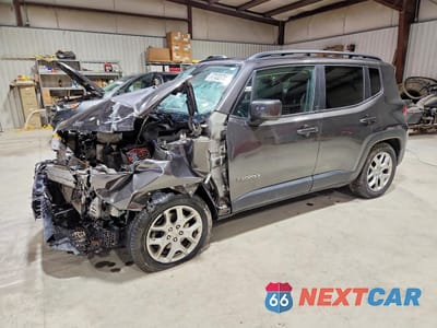 2018 JEEP RENEGADE LATITUDE ZACCJBBB3JPH12695 - główne zdjęcie licytacji z USA - miniatura