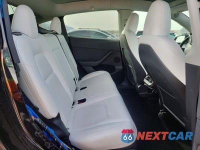 Zdjęcie 10 z 13 samochodu: 2023 TESLA MODEL Y VIN:7SAYGDEF0PF738897 - miniatura
