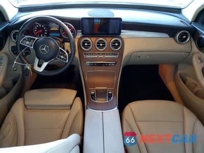 Zdjęcie 8 z 11 samochodu: 2020 MERCEDES-BENZ GLC 300 VIN:W1N0G8DB9LF767779 - miniatura