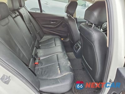 Zdjęcie 10 z 13 samochodu: 2014 BMW 328 XI VIN:WBA3B3C50EJ979162 - miniatura