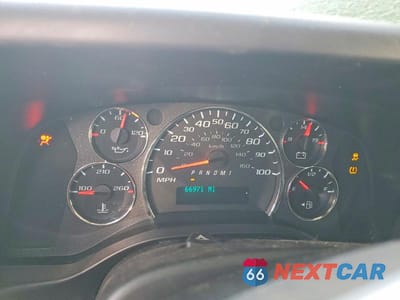 Zdjęcie 9 z 13 samochodu: 2021 GMC SAVANA UTILITY / SERVICE TRUCK VIN:1GD07RF71M1201941 - miniatura