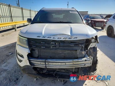 Piąte zdjęcie samochodu w środku: 2017 FORD EXPLORER SPORT VIN:1FM5K8GT7HGA98943 - miniatura