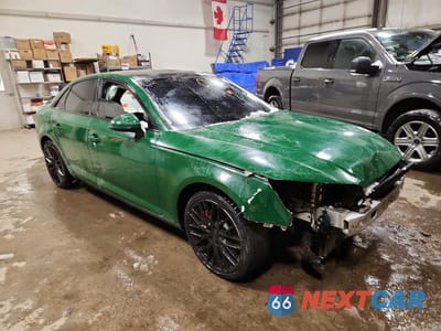 Czwarte zdjęcie samochodu z boku: 2017 AUDI A4 PREMIUM VIN:WAUANAF43HN038968 - miniatura