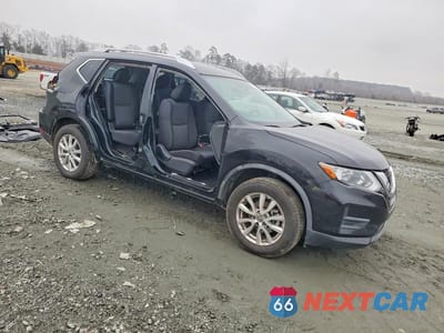 Czwarte zdjęcie samochodu z boku: 2020 NISSAN ROGUE S VIN:JN8AT2MT8LW014889 - miniatura