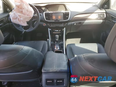 Zdjęcie 8 z 13 samochodu: 2016 HONDA ACCORD EXL VIN:1HGCR2F84GA096457 - miniatura