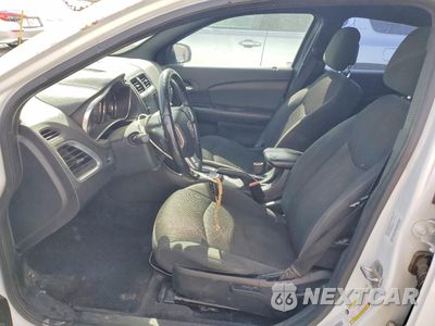 Zdjęcie 7 z 12 samochodu: 2014 DODGE AVENGER SXT VIN:1C3CDZCG6EN111066 - miniatura
