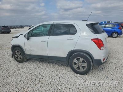 Drugie zdjęcie samochodu z przodu: 2020 CHEVROLET TRAX LS VIN:KL7CJKSB8LB060747 - miniatura