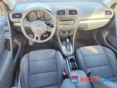 Zdjęcie 8 z 11 samochodu: 2014 VOLKSWAGEN GOLF VIN:WVWDB7AJ7EW005566 - miniatura