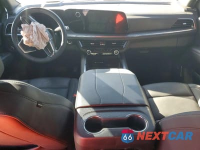 Zdjęcie 8 z 12 samochodu: 2025 CHEVROLET TAHOE K1500 Z71 VIN:1GNS6PRD1SR204642 - miniatura