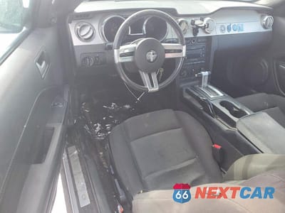 Zdjęcie 8 z 11 samochodu: 2006 FORD MUSTANG VIN:1ZVHT80N165256936 - miniatura