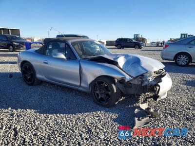 Czwarte zdjęcie samochodu z boku: 2003 MAZDA MX-5 MIATA BASE VIN:JM1NB353930313623 - miniatura