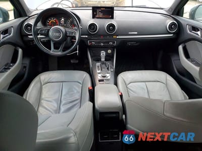 Zdjęcie 8 z 12 samochodu: 2018 AUDI A3 PREMIUM VIN:WAUAUGFF8J1045161 - miniatura